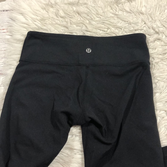 Lululemon Wunder Under Luon Mid Rise Black Leggings - Picture 11 of 11